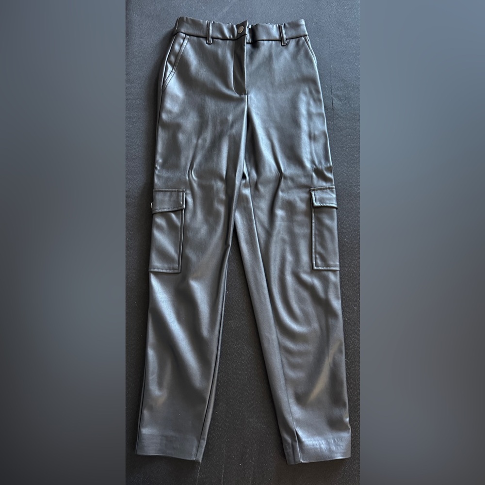 RW&CO. Men's Charcoal Cargo Pants